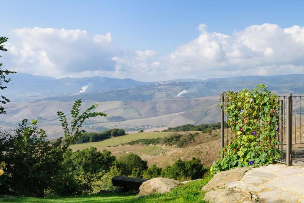 Girasole Cottage Overlooking The Orcia Valley In Tuscany Радикофани Екстериор снимка